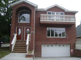 150-38 28th Ave, Flushing, NY 11354