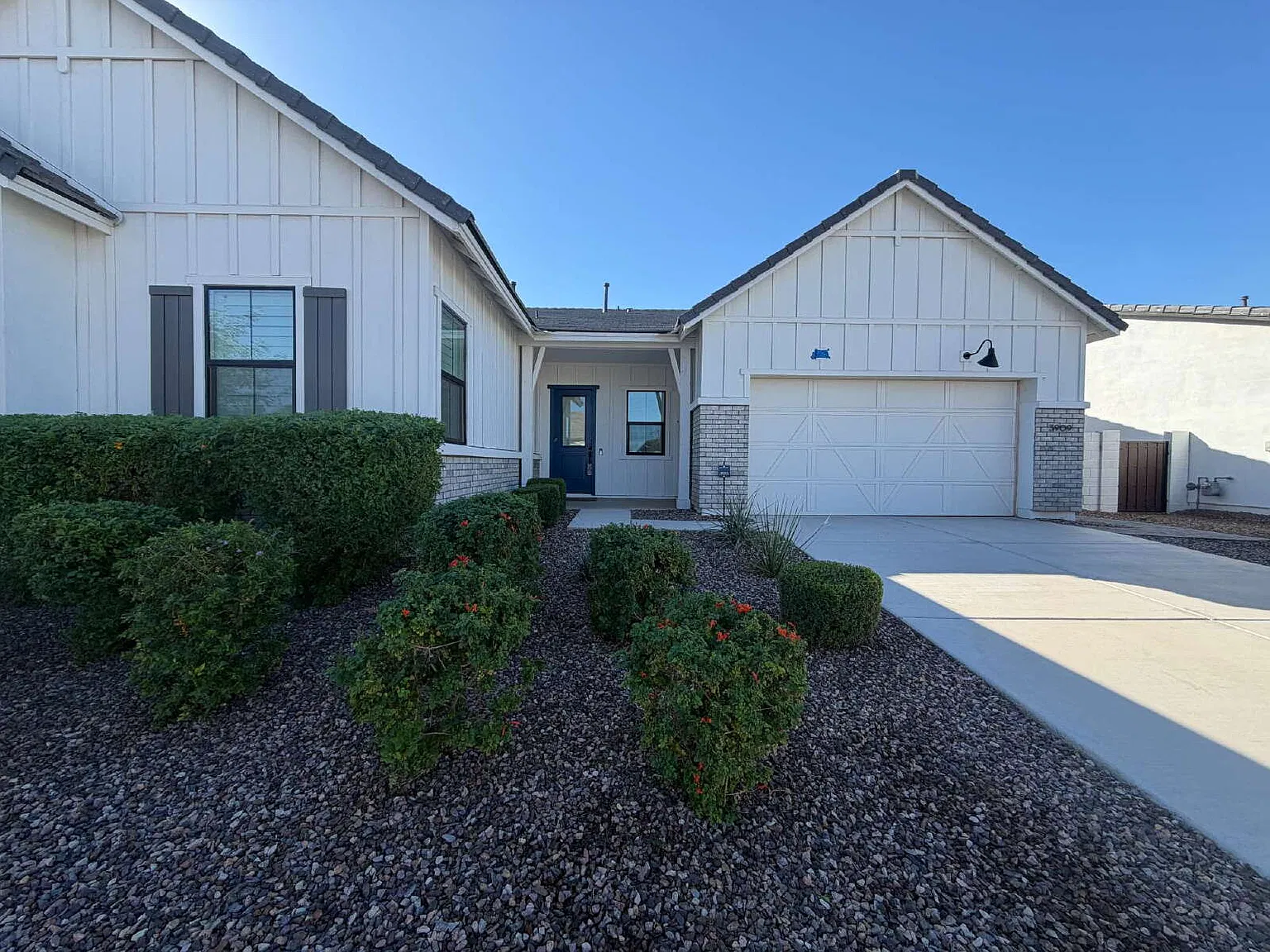4 bed, 3.5 bath, 2899 sqft, $3,395 — Photo 4
