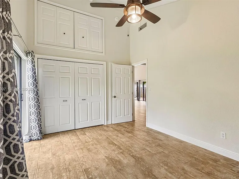 2731 S Parkview Dr — Photo 26