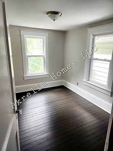 351 Grand Ave Photo 1