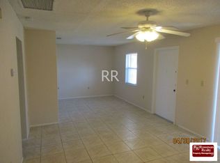 1215 SE 46th Ln APT D, Cape Coral, FL 33904