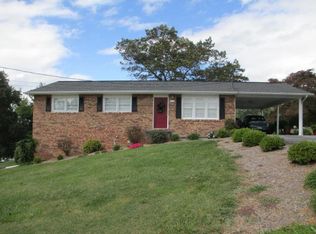 313 Sunrise Ave, Church Hill, TN 37642