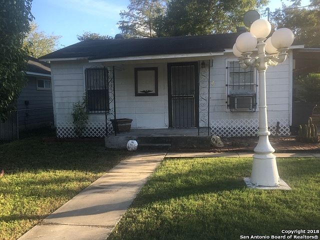1st image of 946 Chalmers Ave