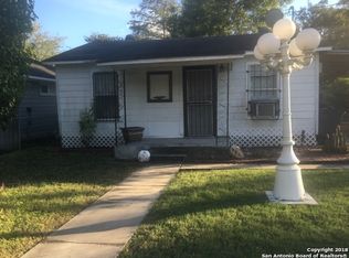 946 Chalmers Ave, San Antonio, TX 78211