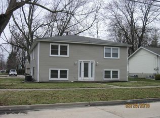 401 N Oak St APT 4, Normal, IL 61761