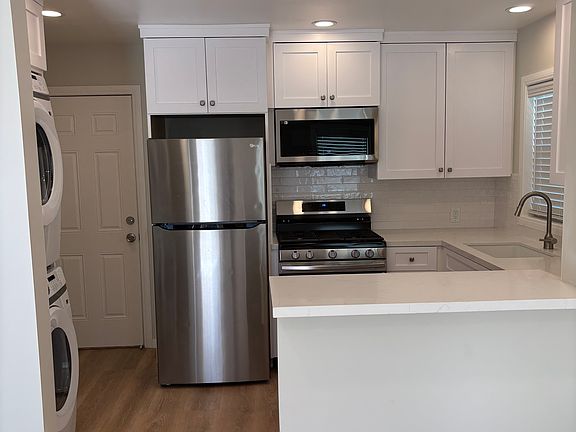 2nd image of 411 McDonald Ave