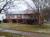 1st image of 800 Maggie Walker Ave