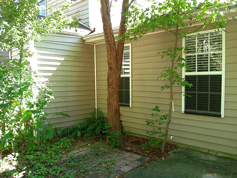 4699 Brookwood Ln — Photo 9