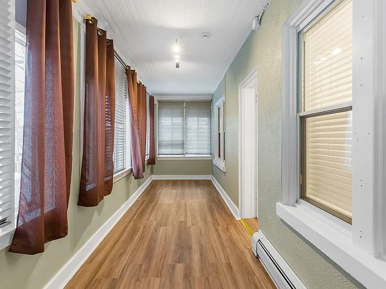 87 Paterson Ave #2 — Photo 2