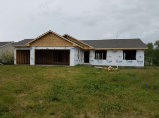 220 Sundance Trl, Capron, IL 61012