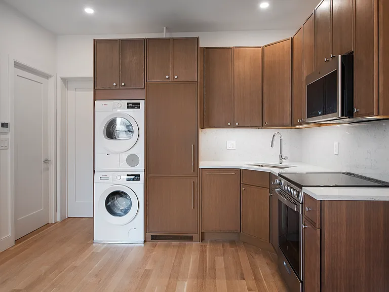 151-153 2nd Ave #4A — Photo 3