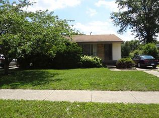 31237 Pierce St, Garden City, MI 48135