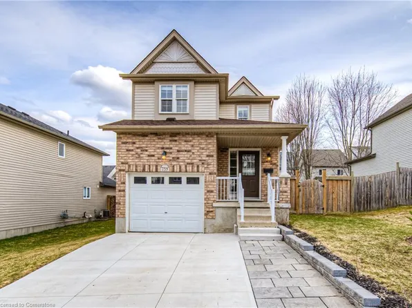 759 Butternut Ave, Waterloo, ON N2V 2M3