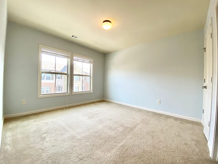 1324 Kingston Trl — Photo 19