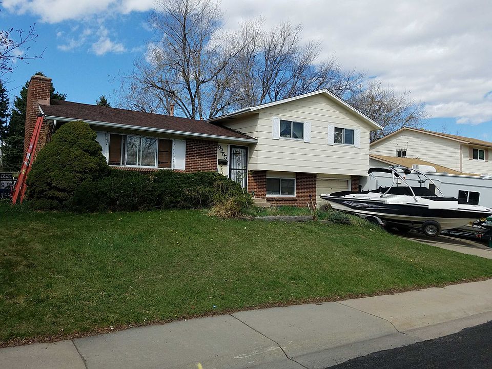 2nd image of 9265 Utica St