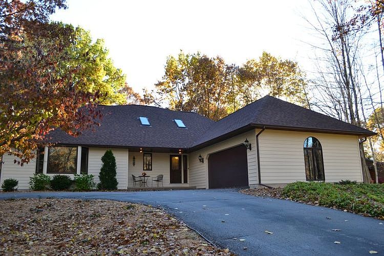 1st image of 4100 E Old Pine Trl