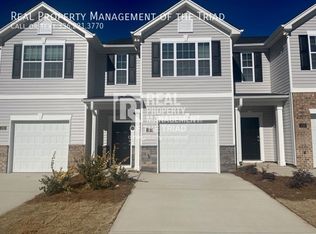 1319 Amberview Ln, Kernersville, NC 27284