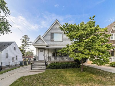 24108 Calvin St, Dearborn, MI, 48124
