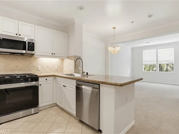 3451 Watermarke Pl, Irvine, CA 92612