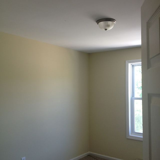 2nd image of 48 Vermont St #3