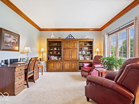 5th image of 12082 Old Stone Dr