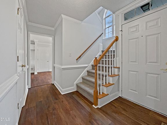 3rd image of 6716 Virgilia Ct