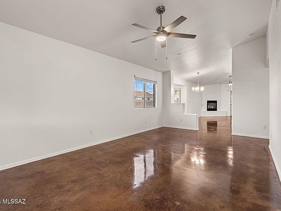 4th image of 8090 E Sundew Dr