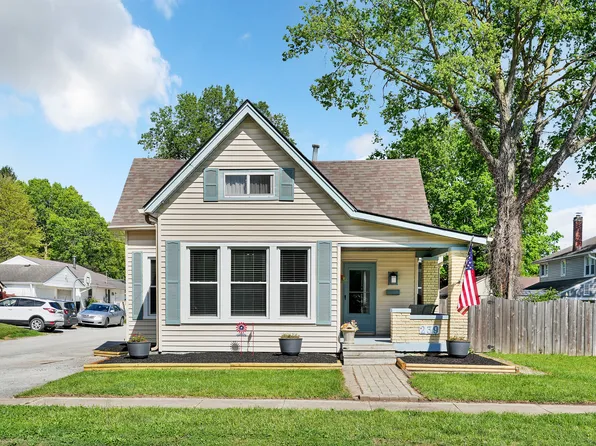 239 Avon Ave, Plainfield, IN 46168