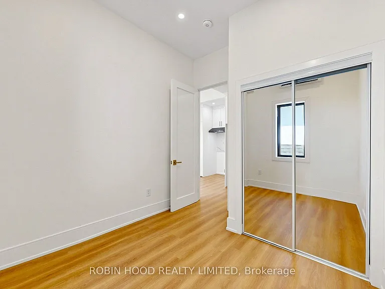 24 Callender St #3 — Photo 19