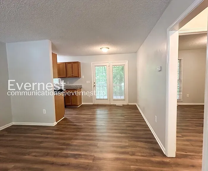 119 Creek Branch Dr — Photo 8