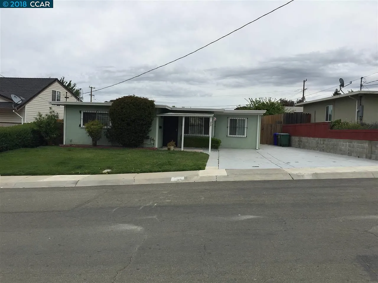 255 Montalvin Dr photo 1