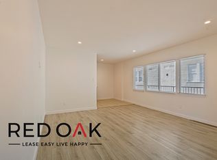 1152 W 36th Pl APT 4, Los Angeles, CA 90007