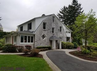 423 Ridge Ave, State College, PA 16803