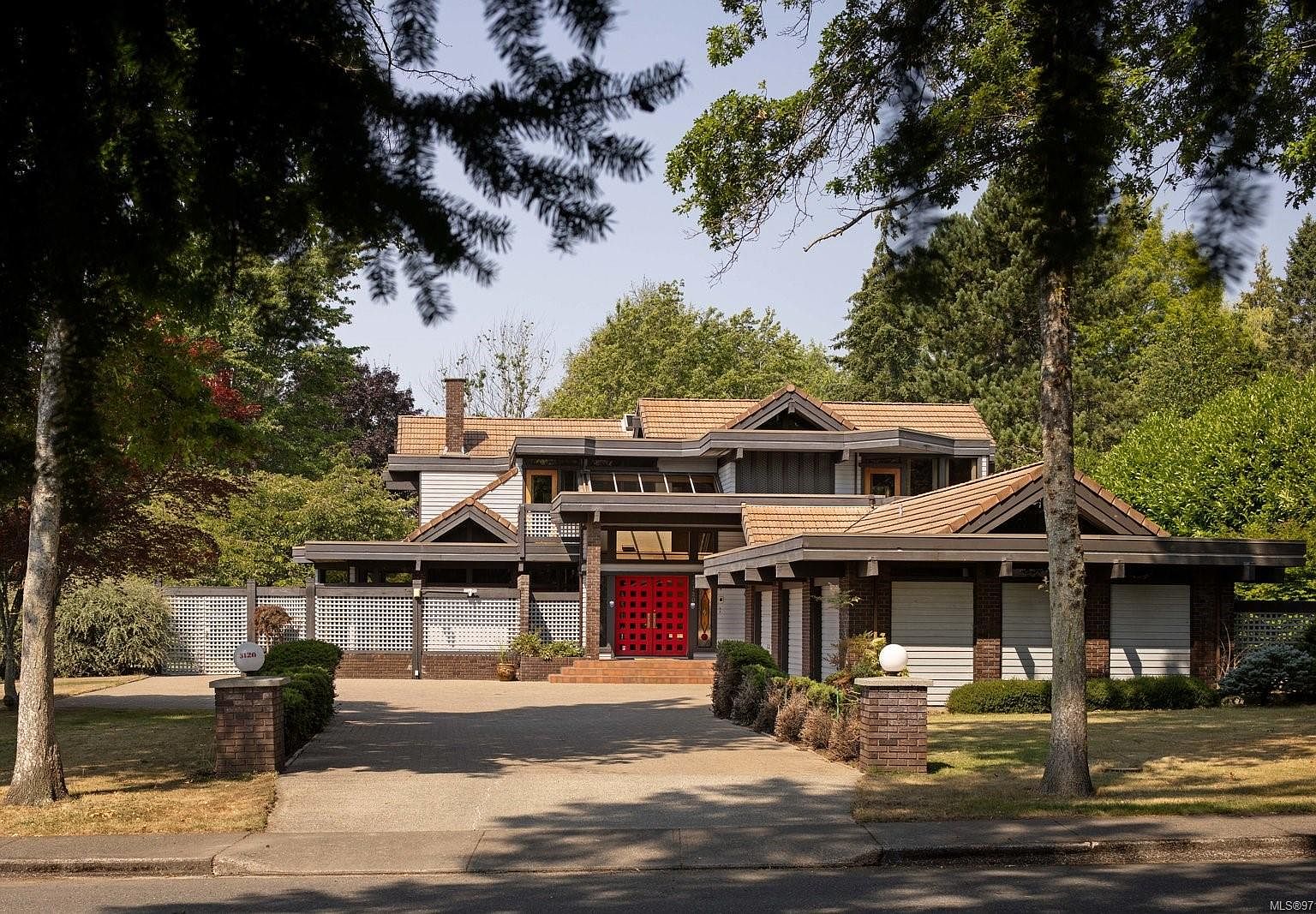 3120 Ripon Rd, Oak Bay, BC V8R 6G5 | Zillow