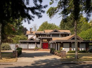 3120 Ripon Rd, Oak Bay, BC V8R6G5