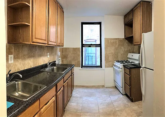 Rented by Bedford And Dean LLC | media 20