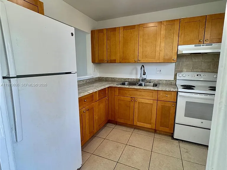 1503 NW 207th St #240 — Photo 5
