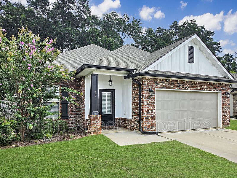 1st image of 4713 Sago Palm Cir