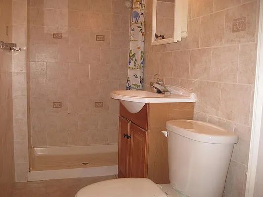 Rented by 18 REALTY | media 3