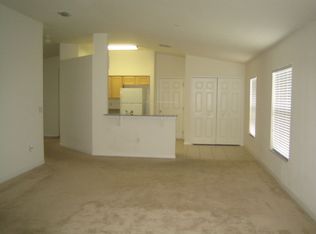 7830 Carriage Pointe Dr, Gibsonton, FL 33534