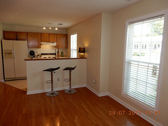 2nd image of 1425 Keats St