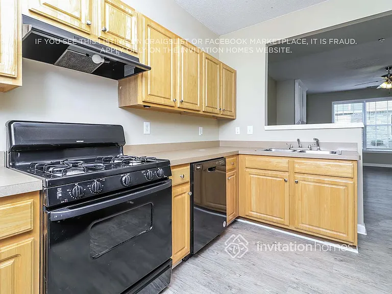 202 Riverstone Commons Cir — Photo 10