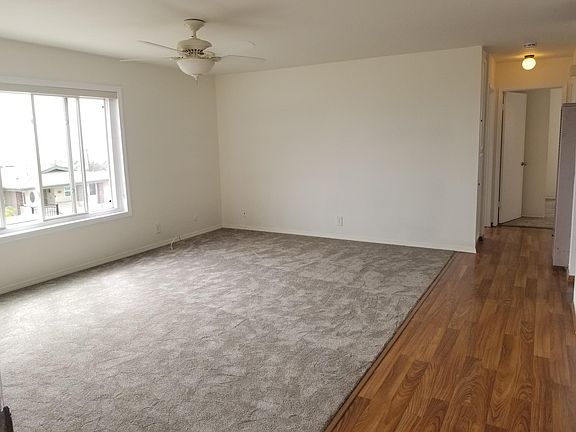 Main Living room with ocean views. New carpet, fresh paint.