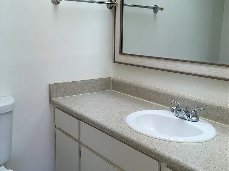 5019 SW 16th Pl #102 — Photo 7