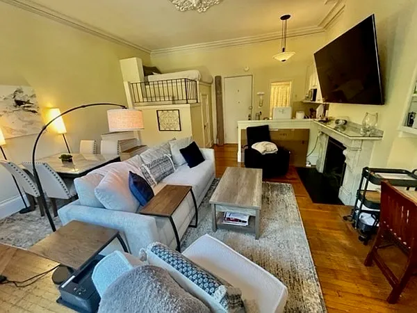 247 Beacon St #3 — Photo 5