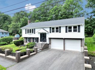 61 Cynthia Rd, Dedham, MA 02026