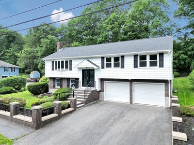 61 Cynthia Rd, Dedham, MA, 02026