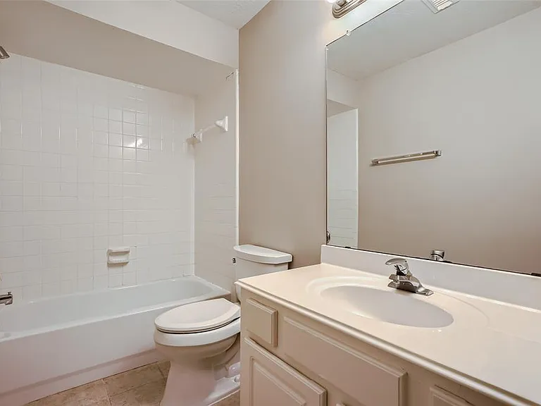 3810 Breaker Ct — Photo 23