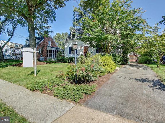 2nd image of 6115 Washington Blvd