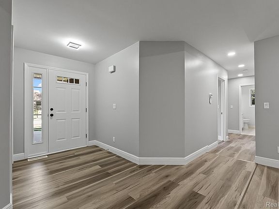 5th image of 21527 Tangel Dr